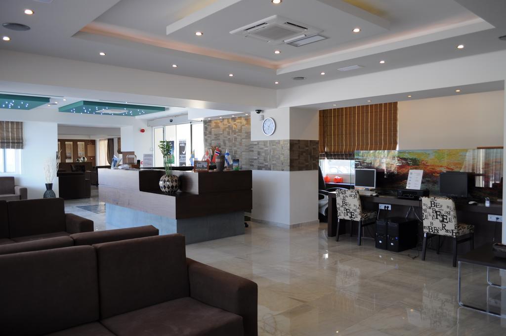 Sea Melody Beach Hotel Apartments เอียลิซอส ภายนอก รูปภาพ