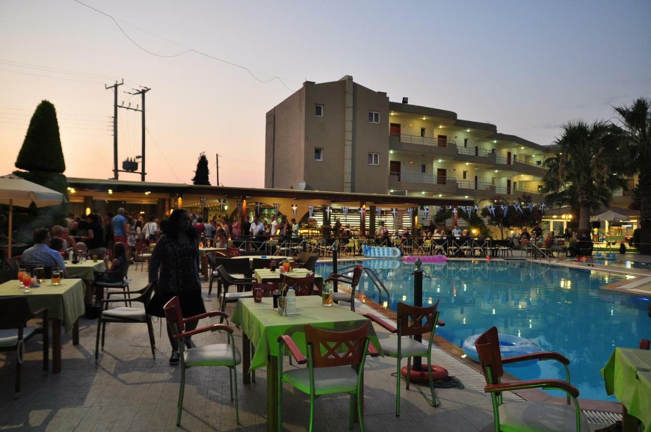 Sea Melody Beach Hotel Apartments เอียลิซอส ภายนอก รูปภาพ